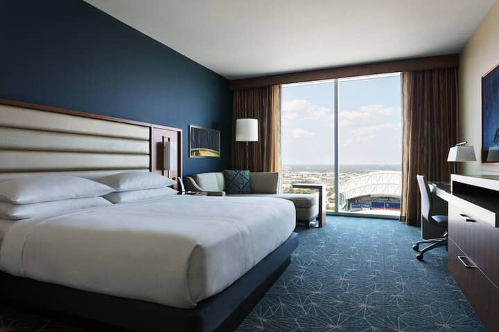 Room 20 of 156